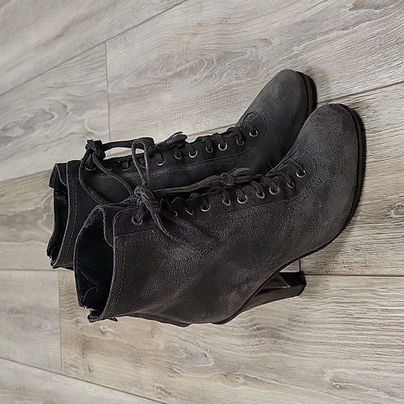 AllSaints Size 9 1/2 Grimsby Boots Asphalt Gray Suede Lace Up Zip Back NEW